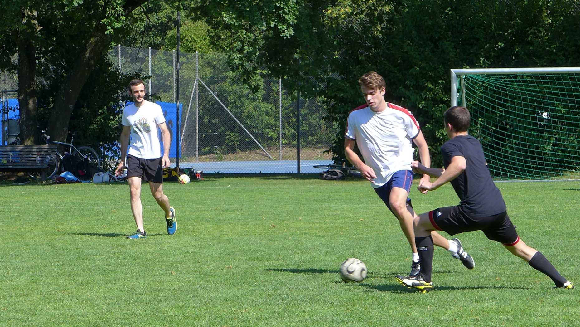 Dustin Becker (LTR) and Giovanni Bovone (MEL) 